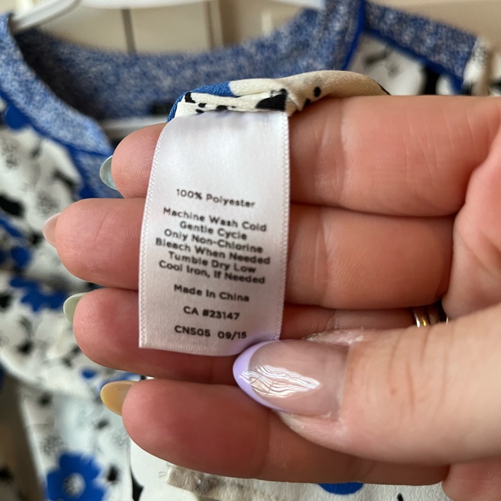 Talbots blouse - Picture 4 of 5